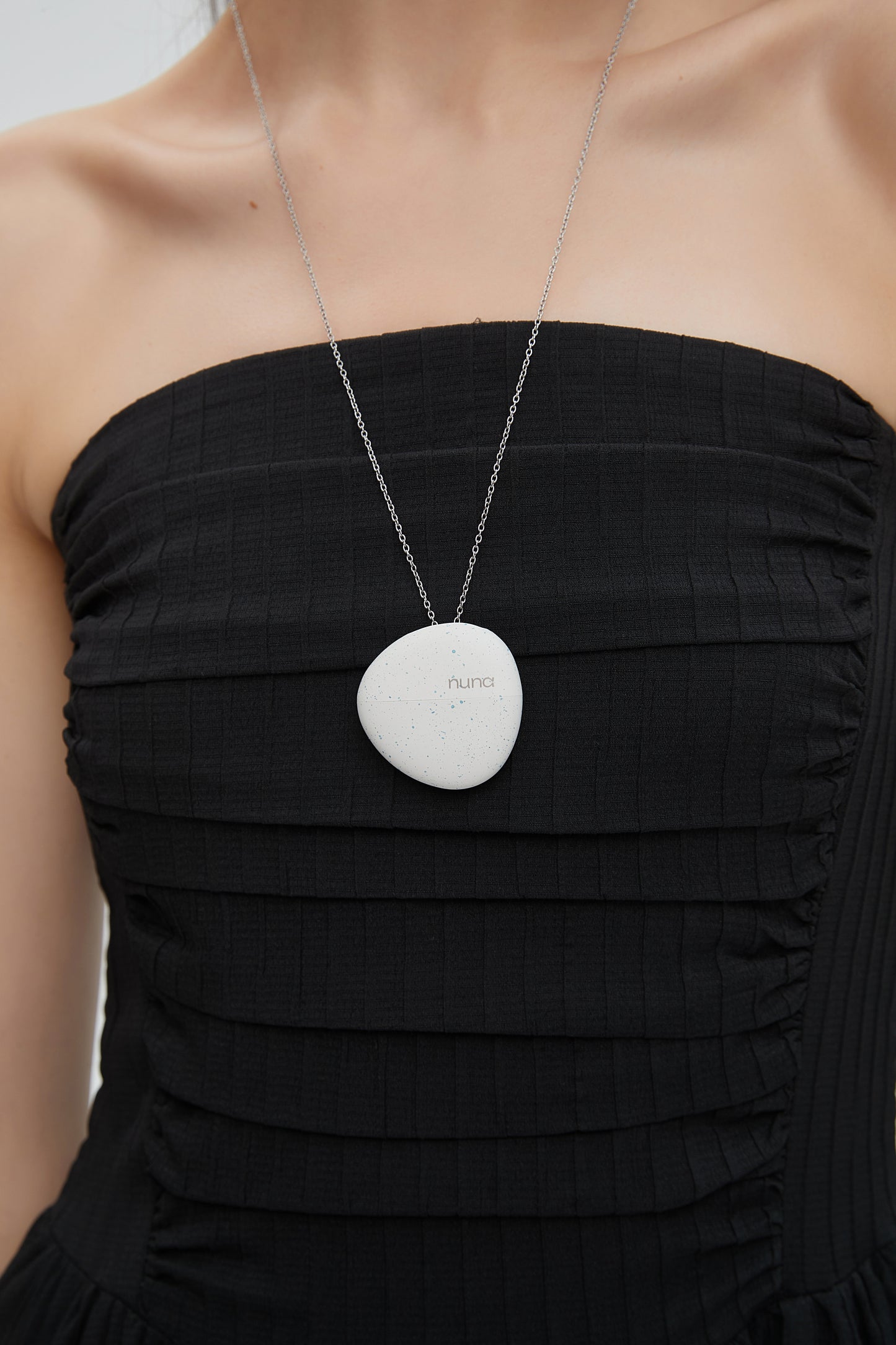 Nuna Emotion Tracking Pendant